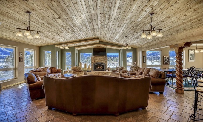 Del Norte House | Mountain home with indoor private pool, sauna, 360-degree mountain views