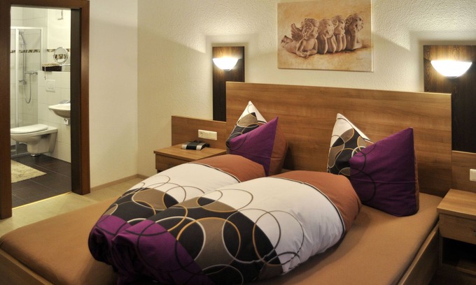 Umhausen Apartment | Mountain magic apartment with mountain view- Umhausen