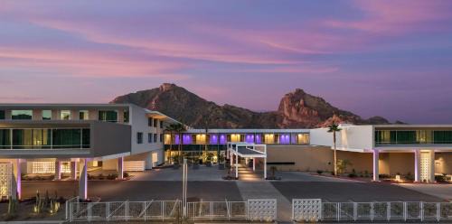 Paradise Valley Resort | Mountain Shadows Resort Scottsdale