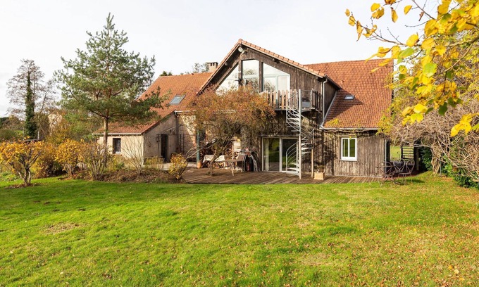 Niderviller House | Mountain Stay Near Canal