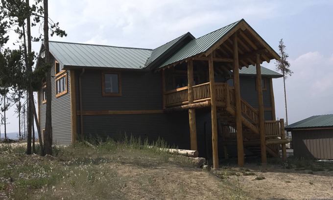 Dubois House | Mountain Top Paradise All Year Long (Pete)