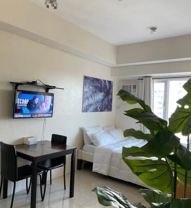 Legazpi Village Apartment | Mountain View at Beacon Tower