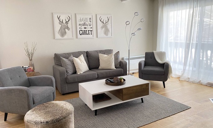 Mont-Tremblant Condo | Mountain view fully renovated 6-8 people condo,pet friendly