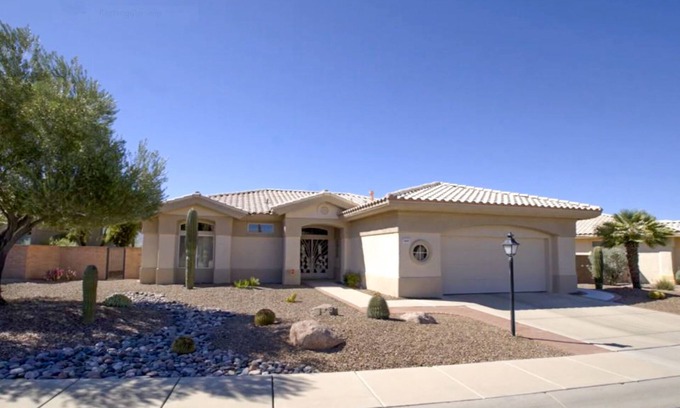 Rancho Vistoso House | Mountain-view home with on-site pool/hot tub, private yard, patio