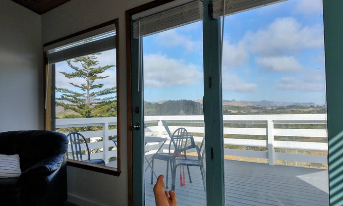 Baywood-Los Osos Apartment | Mountain View Studio Near Beautiful Beaches, Hiking and Biking