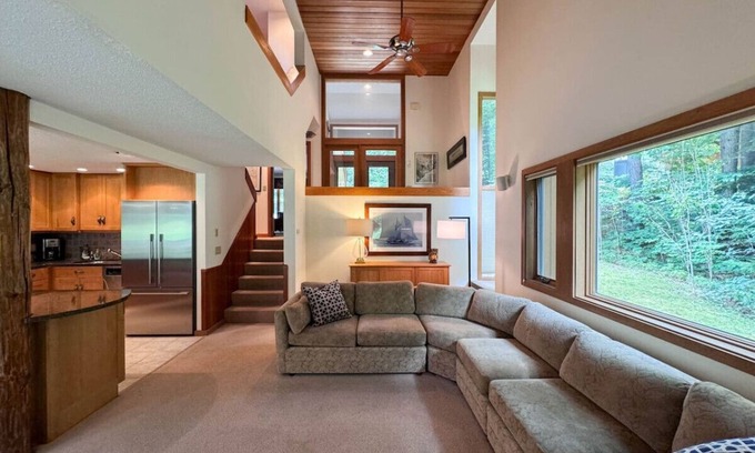 Bartlett House | Mountainside Retreat @ Attitash | Pool, Hiking