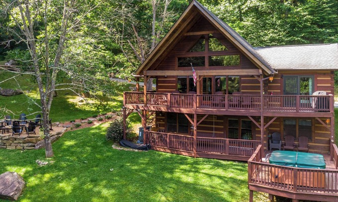 Boone Cabin | MountainTime - Pet Friendly Log Cabin in Valle Crucis with Views, Firepit, & Hot Tub!