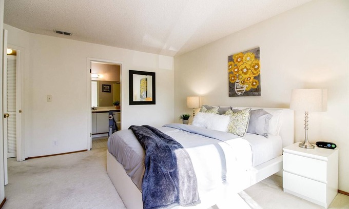 Townsend House | MR2: Fantastic San Jose 3 bdrm