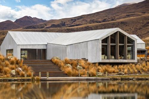 Kapiti Island Resort | Mt Cardrona Station Resort
