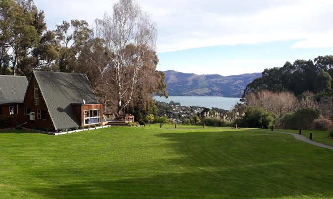 Akaroa Apartment | Mt Vernon