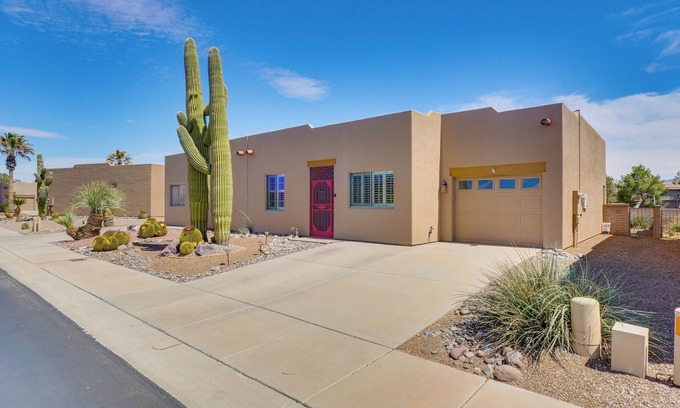 Green Valley House | Mtn-View Oasis w/Pool Access in Green Valley!