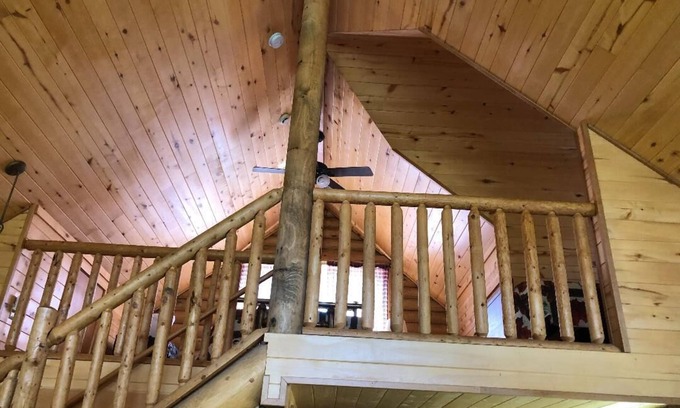 Drake Cabin | Mtn Views!