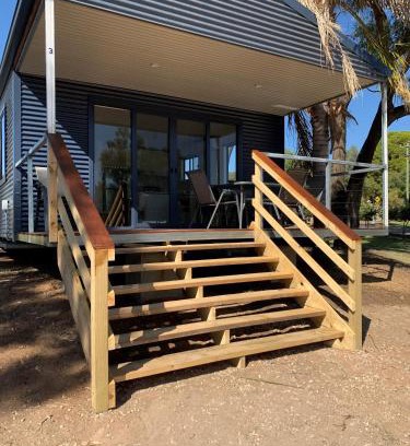 Robinvale Apartment | Murray View Cabin