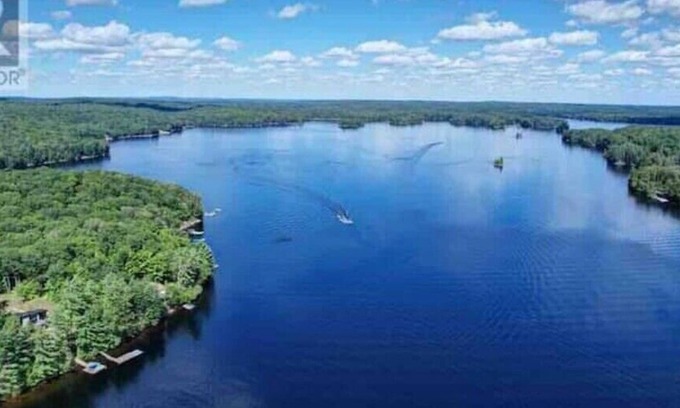 North Kawartha House | Mursal Lake Housenn