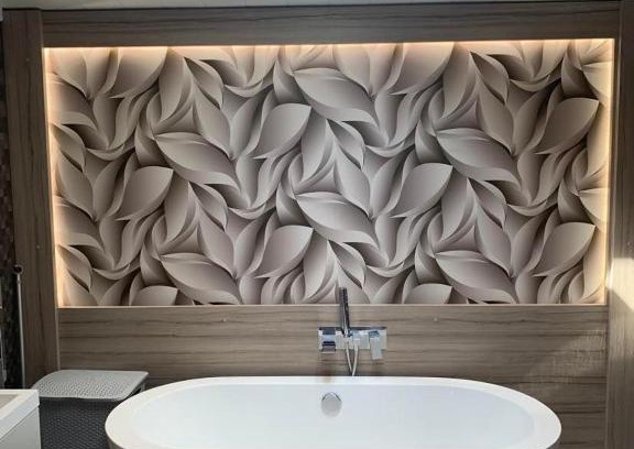 Dogdyke House | Muscovy Lodge with Hot Tub at Tattershall Lakes Country Park