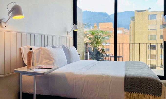 Zona Rosa Apartment | Muttuo by Wynwood House