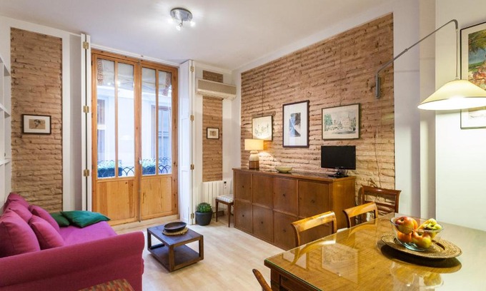 La Seu Apartment | My Loft 4 You Borgia