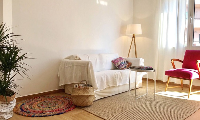 Ilisia Apartment | My Megaro Flat -5 'min from metro Megaro Musikis