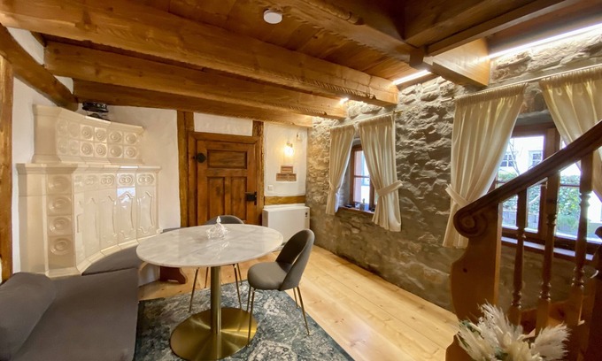 Hohenwettersbach House | My mini house | 2 rooms | Smart TV | Stone & wood