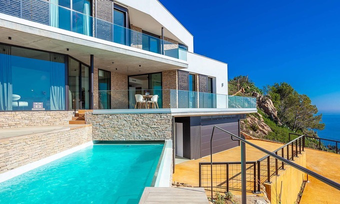 Tamariu Villa | My Rental Homes | Villa Mirante with sea view and private pool