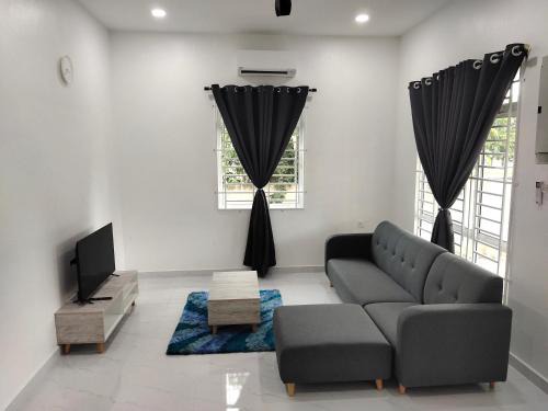 Pasir Mas House | MYRA Homestay Jalan Pasir Mas-Salor