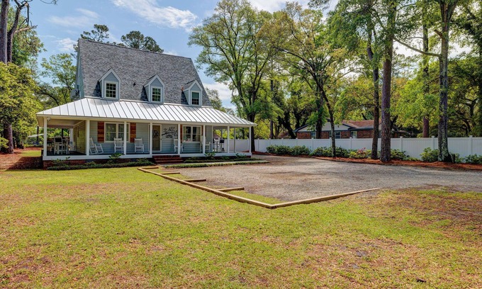 Myrtle Grove House | Myrtle Grove Inn - Bed and Breakfast in Wilmington
