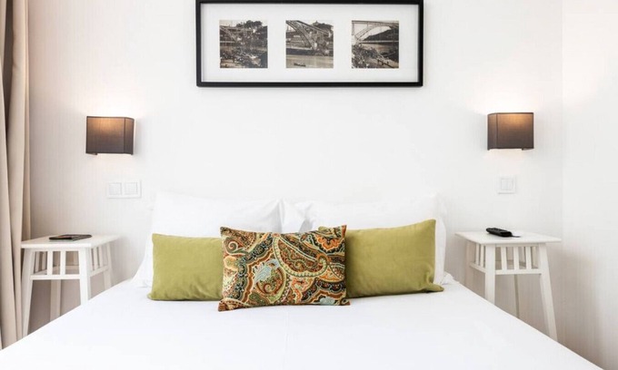 Uniao de Freguesias do Centro Hotel | MyStay - Porto Centro double room with balcony
