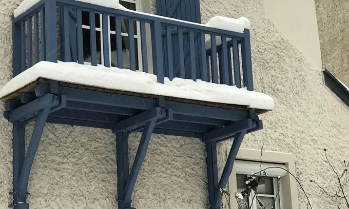 Cauterets House | N 9 of ChaletMaison Cozy 4 *, ds village, design, 4 ch, 8A + 2E, hammam, parking, terr