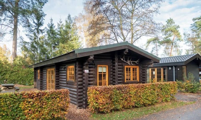 Otterlo House | n/a