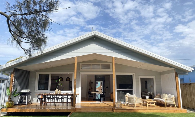 Wooli House | Named in Top 10 Coolest Properties on NSW North Coast (Daily Telegraph Dec 21)