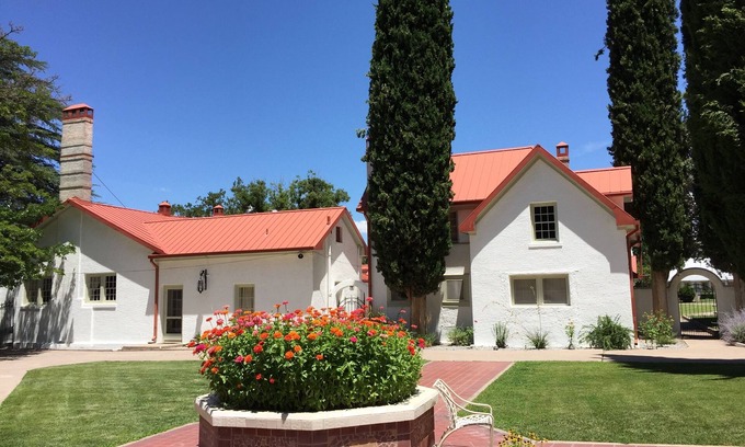 Faywood Apartment | NAN Ranch - Fountain Patio Apartment, Historic Ranch Estate in Mimbres Valley