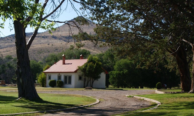 Faywood Cottage | Nan Ranch "old Gardener's Cottage" On Stunning Historic Mimbres Valley Estate