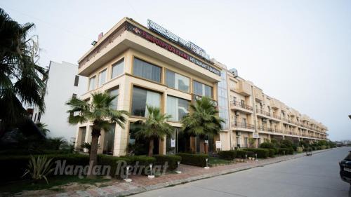 Vrindavan Hotel | Nandan Retreat 4-Star Hotel & Luxury Villas Near Prem Mandir, Vrindavan
