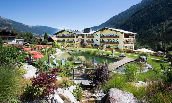 Oberkrimml Hotel | Nationalparkhotel Klockerhaus