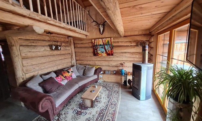 Klagenfurt-Wolfnitz House | Naturstammhaus-Blockhaus