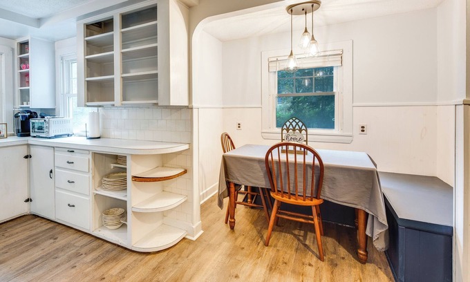 Wells Cottage | Near Beach: Coastal Maine Getaway w/Yard