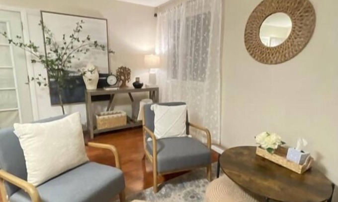 Bonita House | Near Claremont La Verne near highways 10 57 210 Memory foam Queen's bed