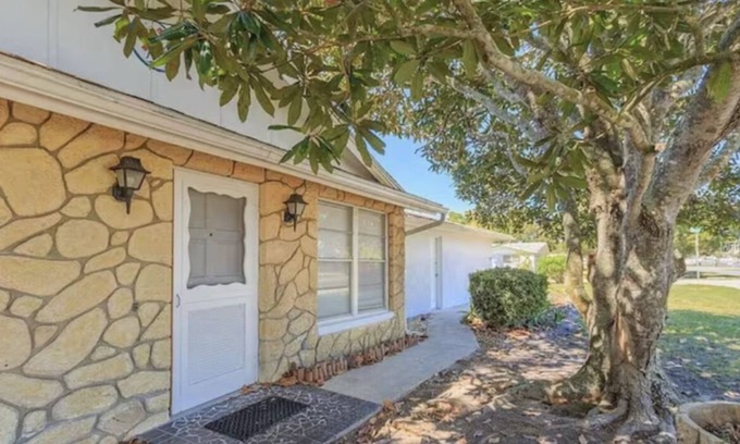 Hudson Beach Estates House | Near Hudson Beach! Canal View Home!