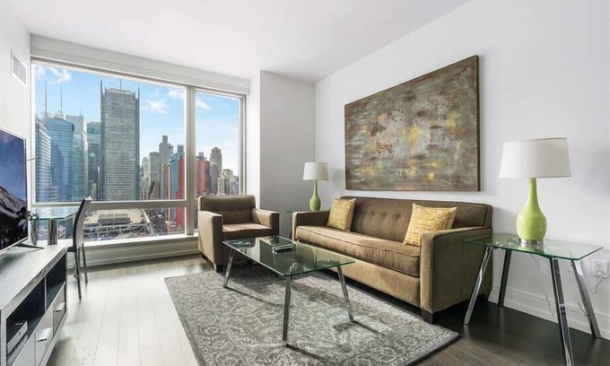 Sutton Place Apartment | near Park Ave & East River 1 BR | in-unit Washer/D