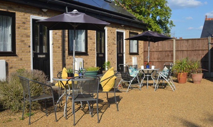 Cambridge Apartment | ⭐ Near Rail Station & Hospital, FREE parking, Bus Stop ❤️