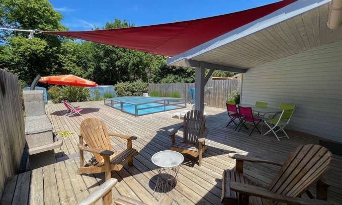 Grayan-Et-L'Hopital House | Near SOULAC/mer, air-conditioned house with heated indoor pool sleeps 4