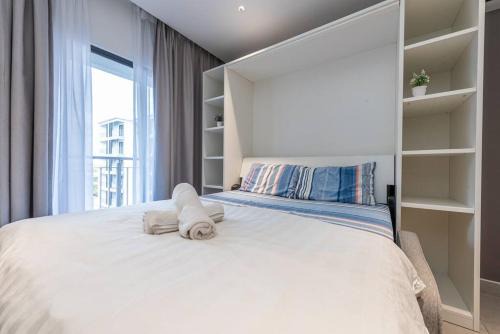 Shah Alam Apartment | Near Subang Airport DK Impian Balcony Room 1-2 pax