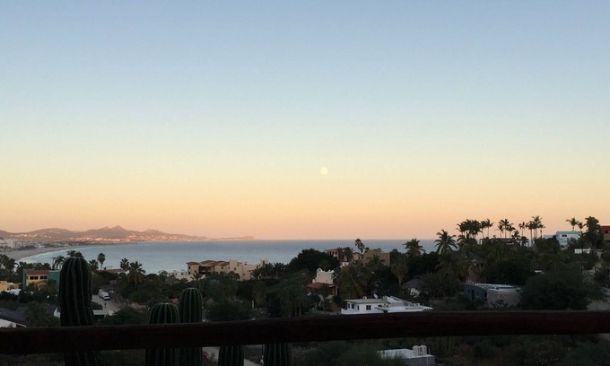 San Jose del Cabo Apartment | Near the best Surf beaches in San Jose del Cabo!