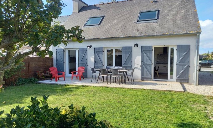 Penmarch House | Near the sea, "Ty Marjannic" rental (2 to 5 people)