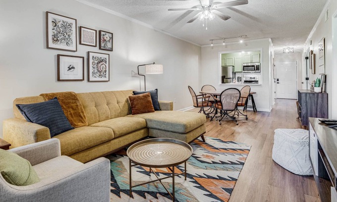 Athens Condo | Near UGA, Sandford Stadium, Downtown & Five Points