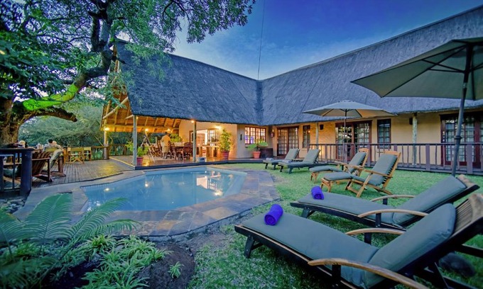 Marloth Park Cabin | Needles Lodge