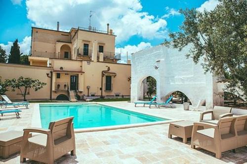 Sannicandro di Bari Apartment | Nella Apartment With Pool - Happy Rentals