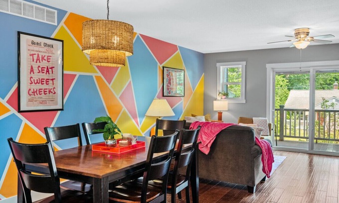 Traverse City House | Neon Nest 3BR Townhome Near Downtown Beach Wineries