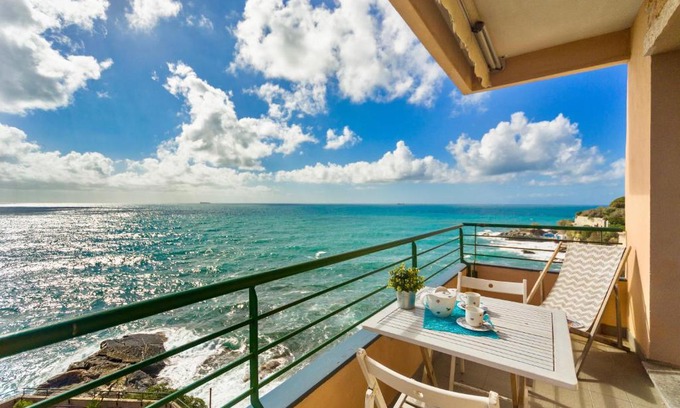 Nervi Apartment | Nervi House - lovely sea view apartment