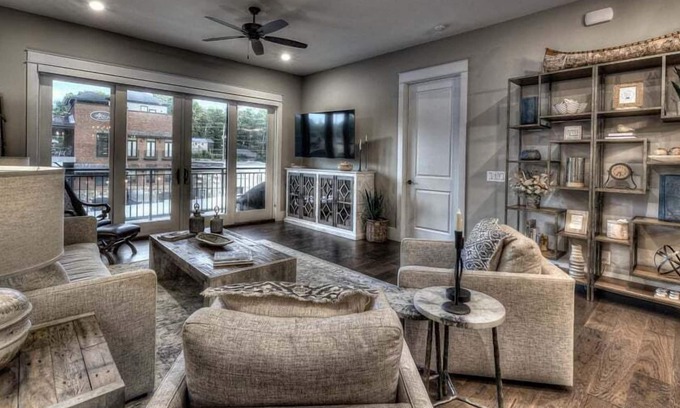 Blue Ridge Condo | Nest on West - Small town charm | Downtown Condo | Walk to shops
